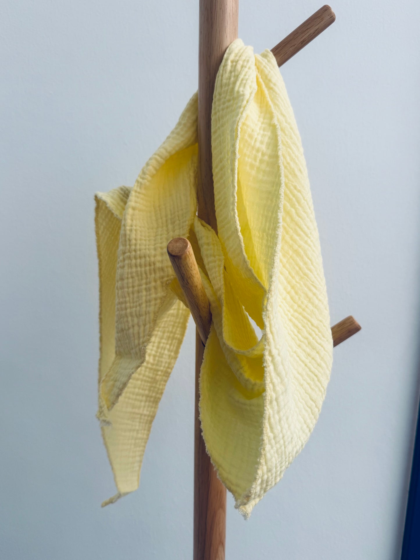 Dreieckstuch // MUSSELIN LEMON CREAM