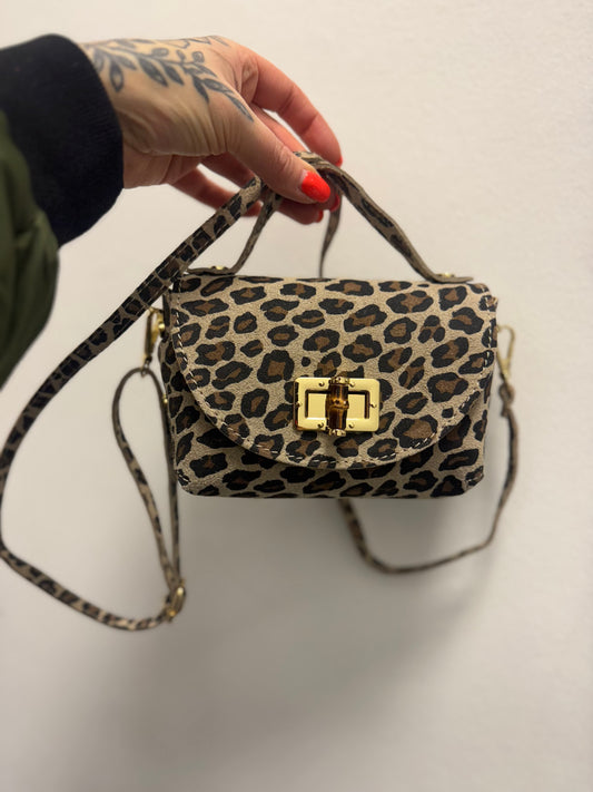 Nano Crossbody // DATENIGHT