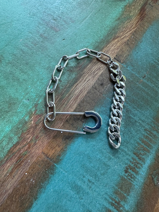 Armband // BÜROKLAMMER